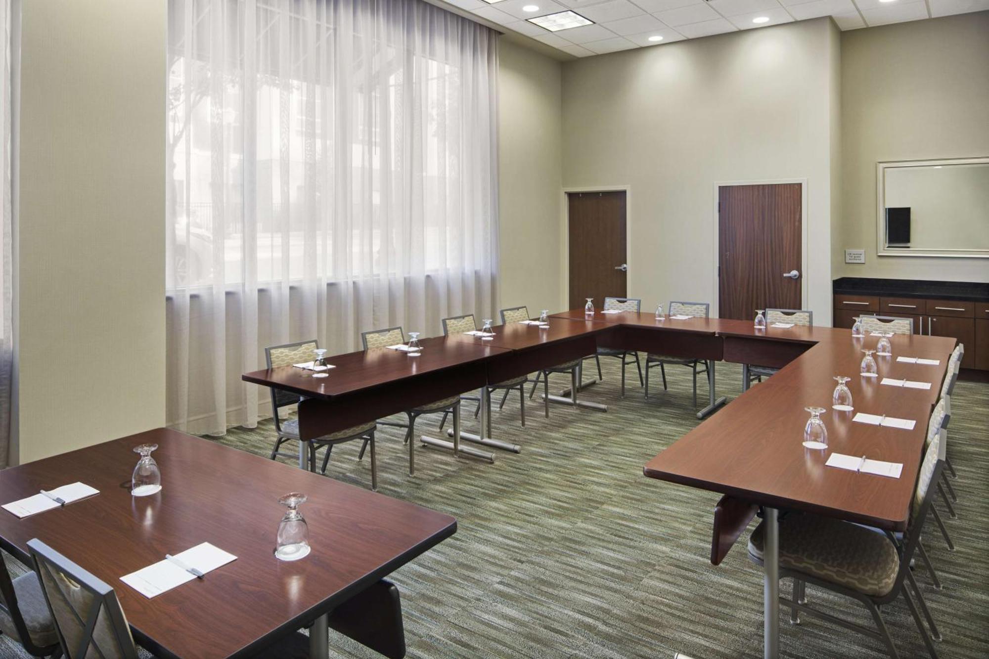 Hampton Inn & Suites Little Rock-Downtown Kültér fotó